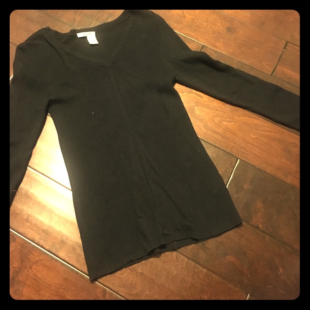 sweater/ long sleeve